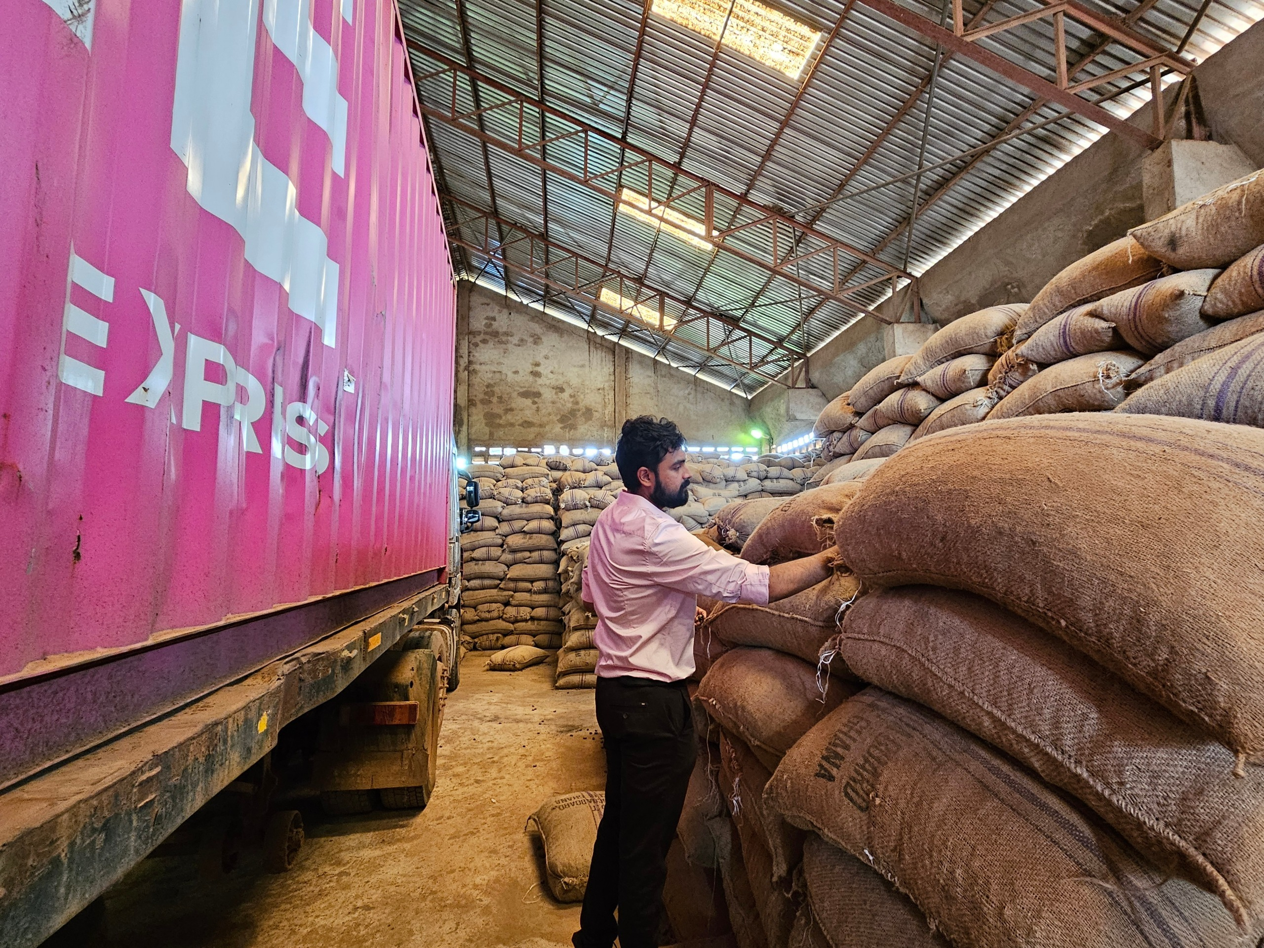 Innovating Agri-Trade: The Hectar Global Approach and Future Outlook